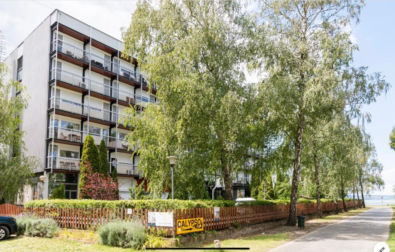 Sinus Premium Aparthotel Siófok Zewnętrze zdjęcie